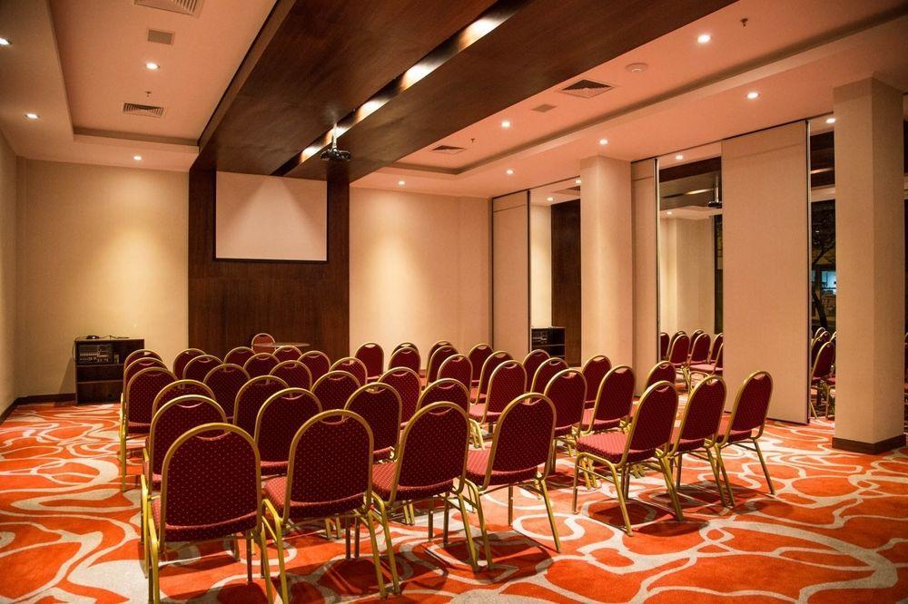 Carnaval Hotel Casino Encarnacion Exterior photo Meeting room