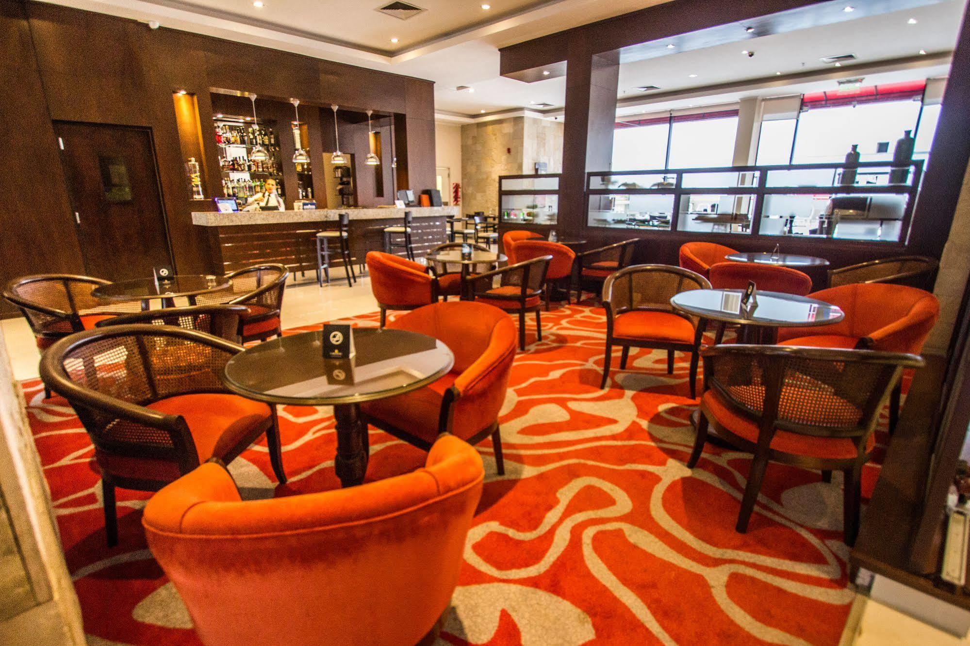 Carnaval Hotel Casino Encarnacion Exterior photo The lounge at the airport