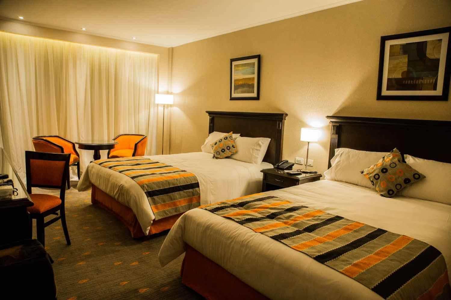 Carnaval Hotel Casino Encarnacion Exterior photo A room at the hotel